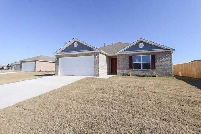 Building Photo - New Build 3 Bedroom Home Available For Immediate Move In!! Robninson Ranch