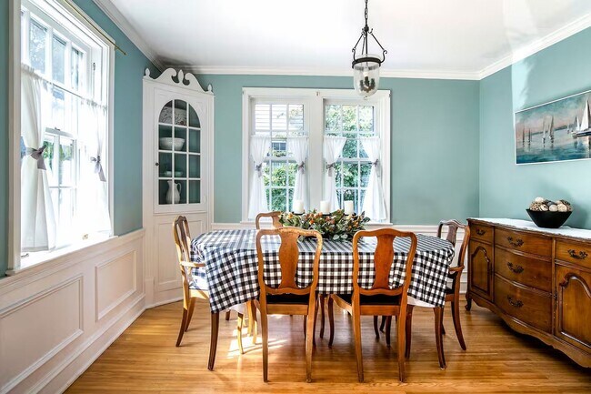 Building Photo - 149 Kready Ave