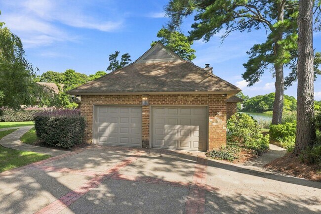 Building Photo - 4421 Carlton Ct