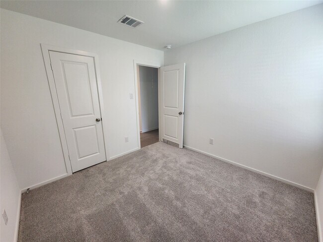 Building Photo - 905 Coperchiata Cir