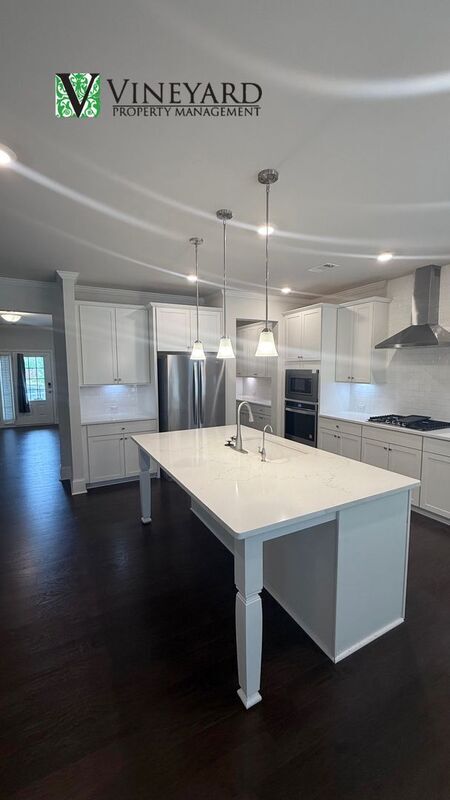 Building Photo - 5295 Blue Mountain Ln