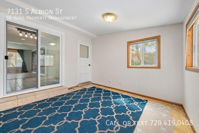 Building Photo - 7131 S Albion St