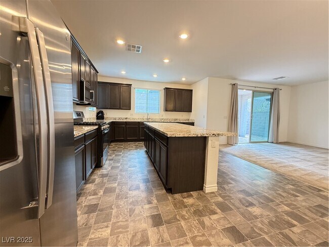 Building Photo - 2852 Amphion Ct