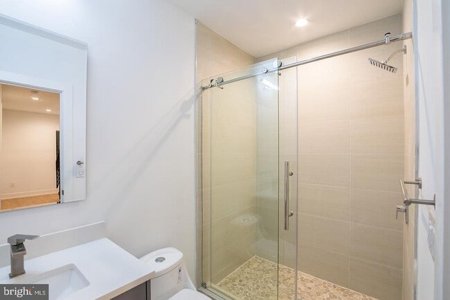 Building Photo - 119 Greenwich St