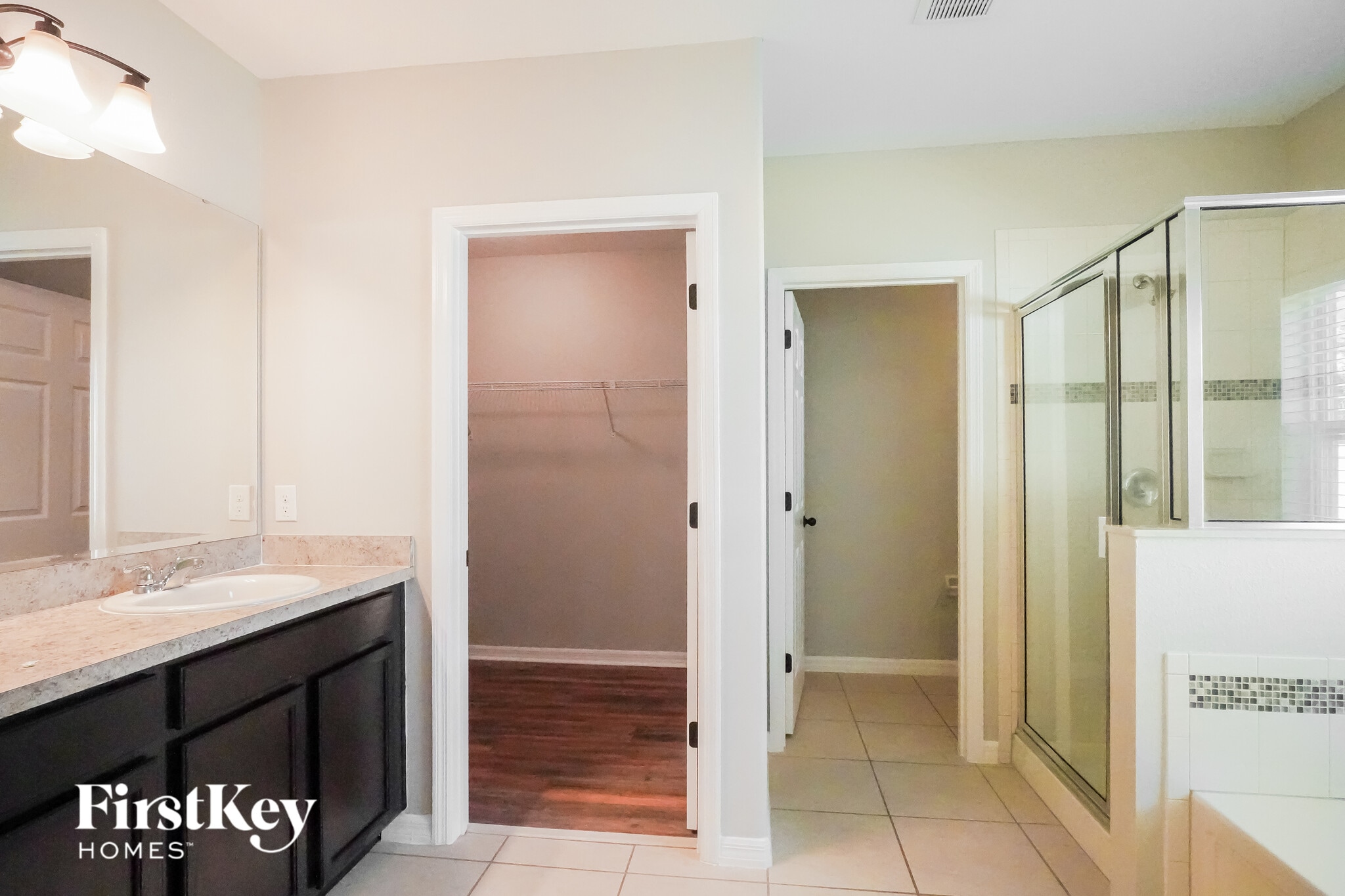 Building Photo - 3734 Briarwood Estates Cir