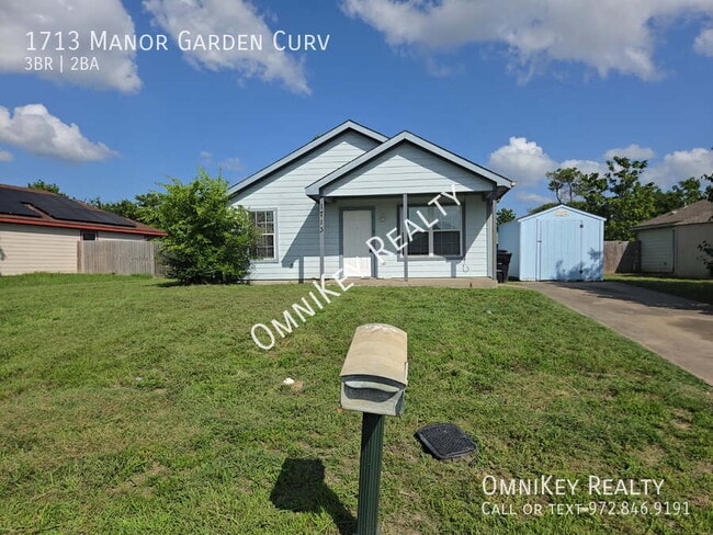 Building Photo - 1713 Manor Garden Curve