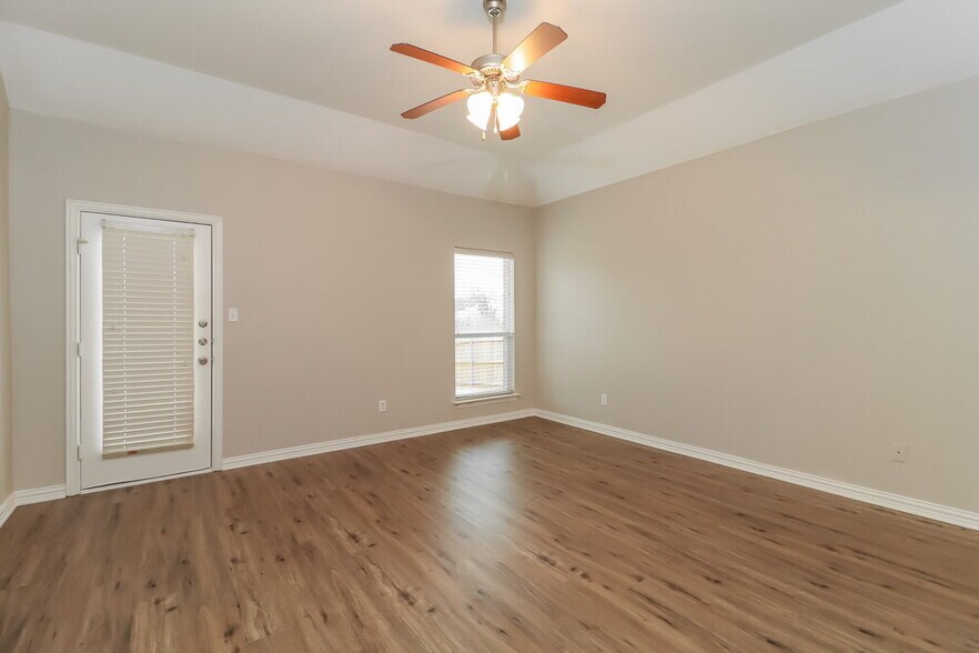 Building Photo - 1625 Salado Tr