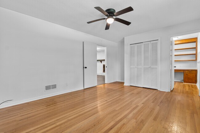 Building Photo - 4003 Rockbridge Rd