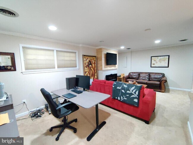 Building Photo - 9445 Park Hunt Ct