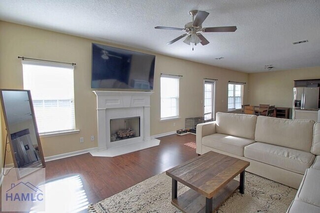 Building Photo - 1290 Windrow Dr