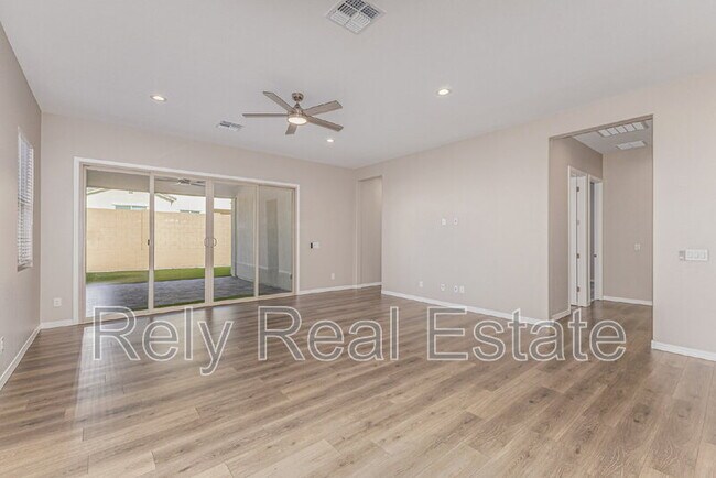 Building Photo - 20108 W Montecito Ave