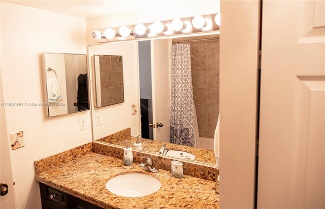 Building Photo - 2093 Pasa Verde Ln