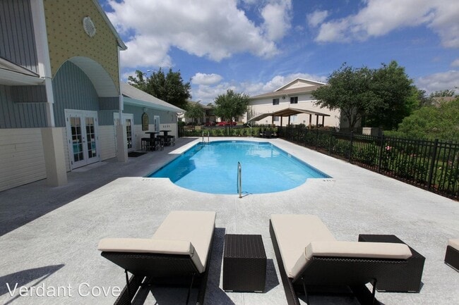 Primary Photo - 4260 SE 10th Pl