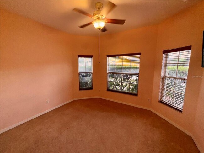 Building Photo - 16567 Cedar Run Dr