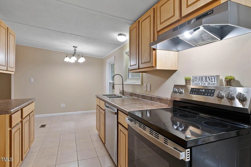 Building Photo - 3146 Virginia Pine Ct