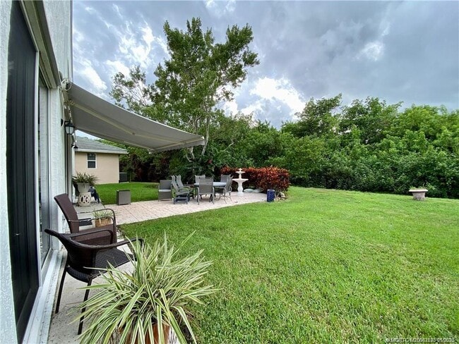 Building Photo - 3198 SE Carrick Green Ct