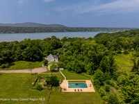 Building Photo - 243 Morton Rd