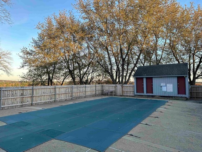 Building Photo - 39 Bluestone Dr