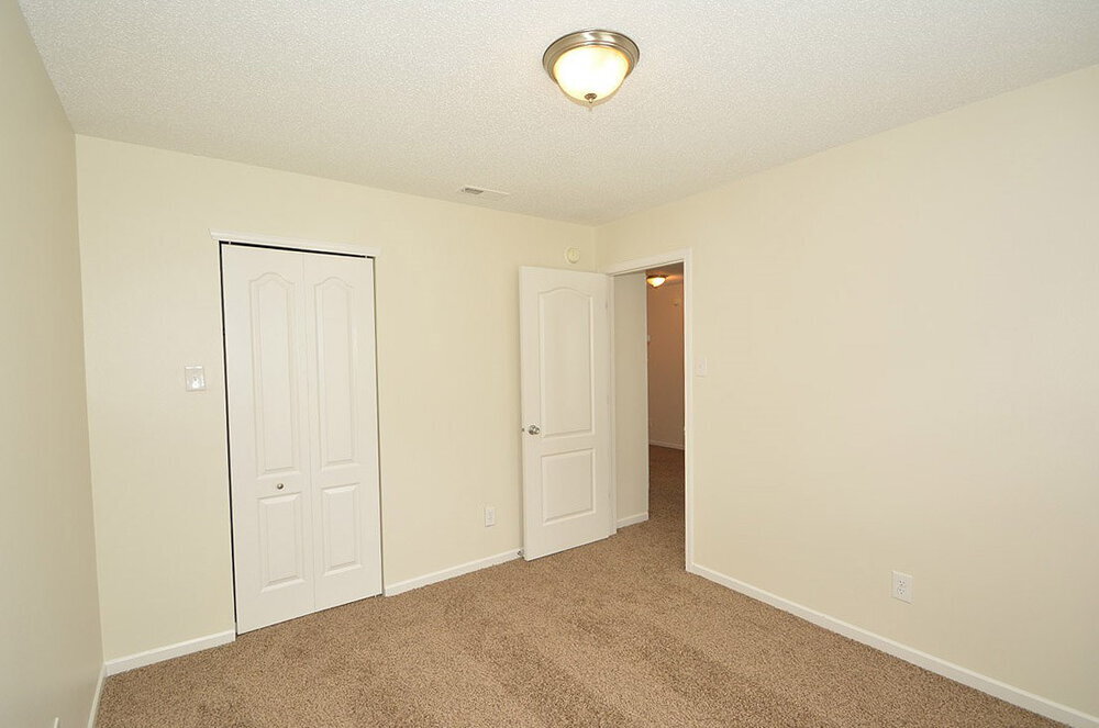 Building Photo - 6301 Monteo Ln
