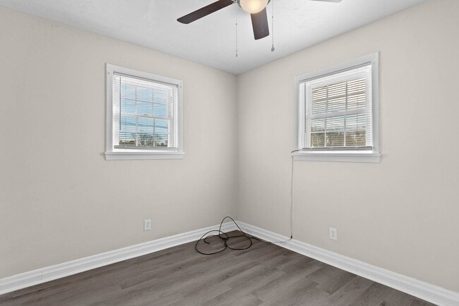 Building Photo - 500 Bethania-Rural Hall Rd
