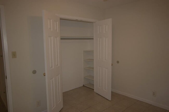 Building Photo - 5204 Village Trail