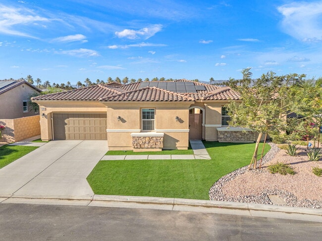 Building Photo - 81890 Via Encinitas