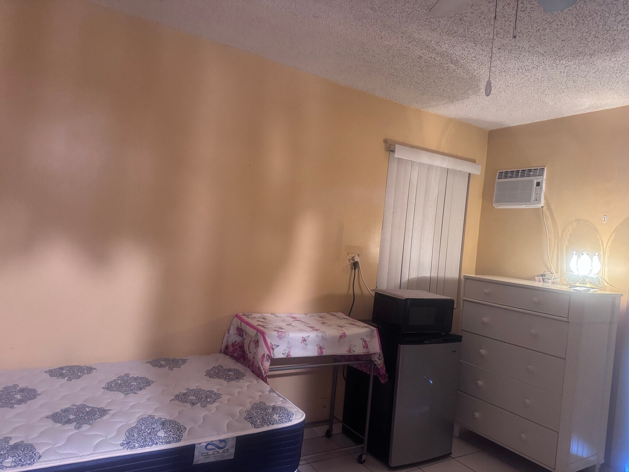 Building Photo - 6560 Grant Ct