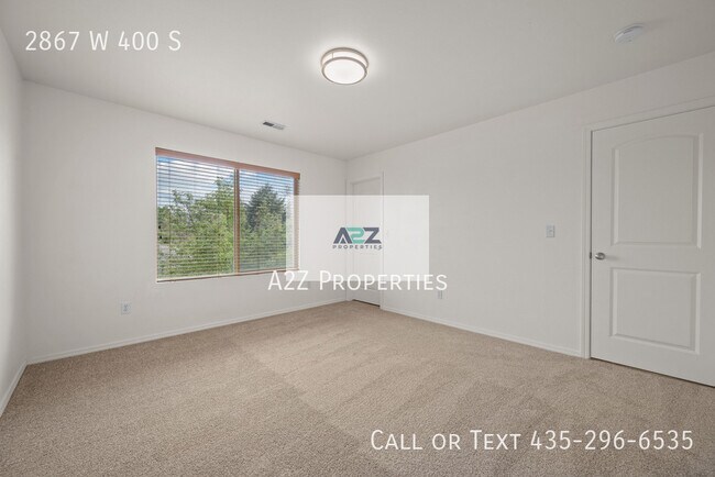 Building Photo - 2867 W 400 S