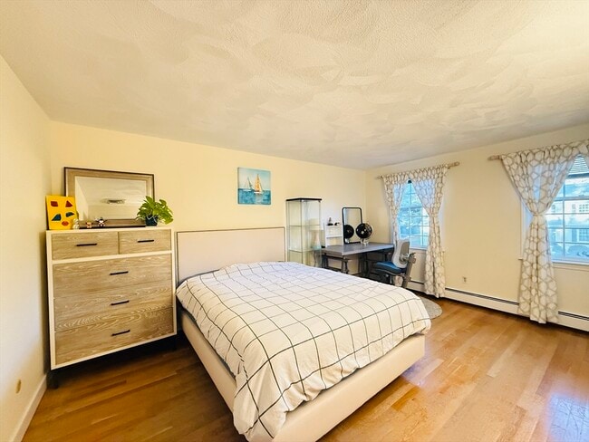 Building Photo - 37 Wildon Rd