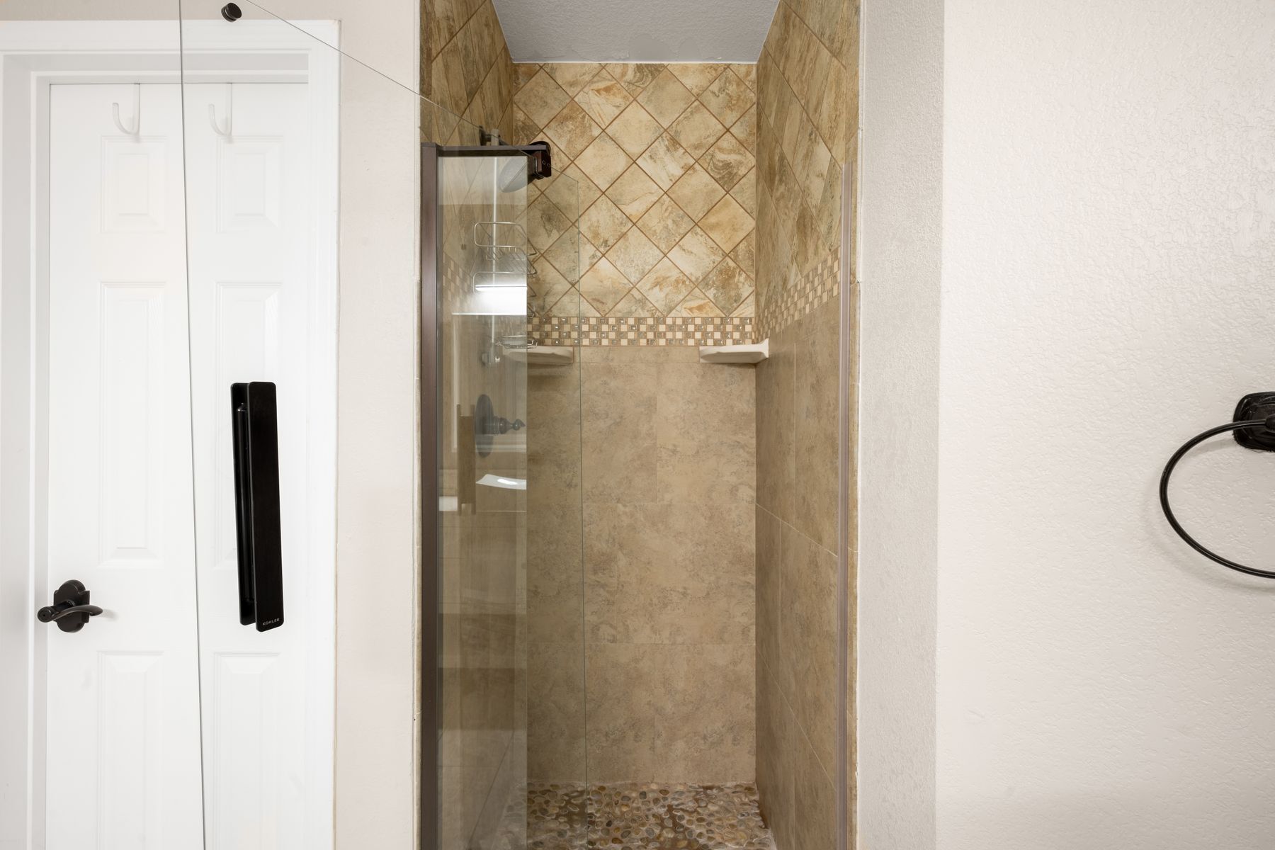Building Photo - 6478 Silver Mesa Dr