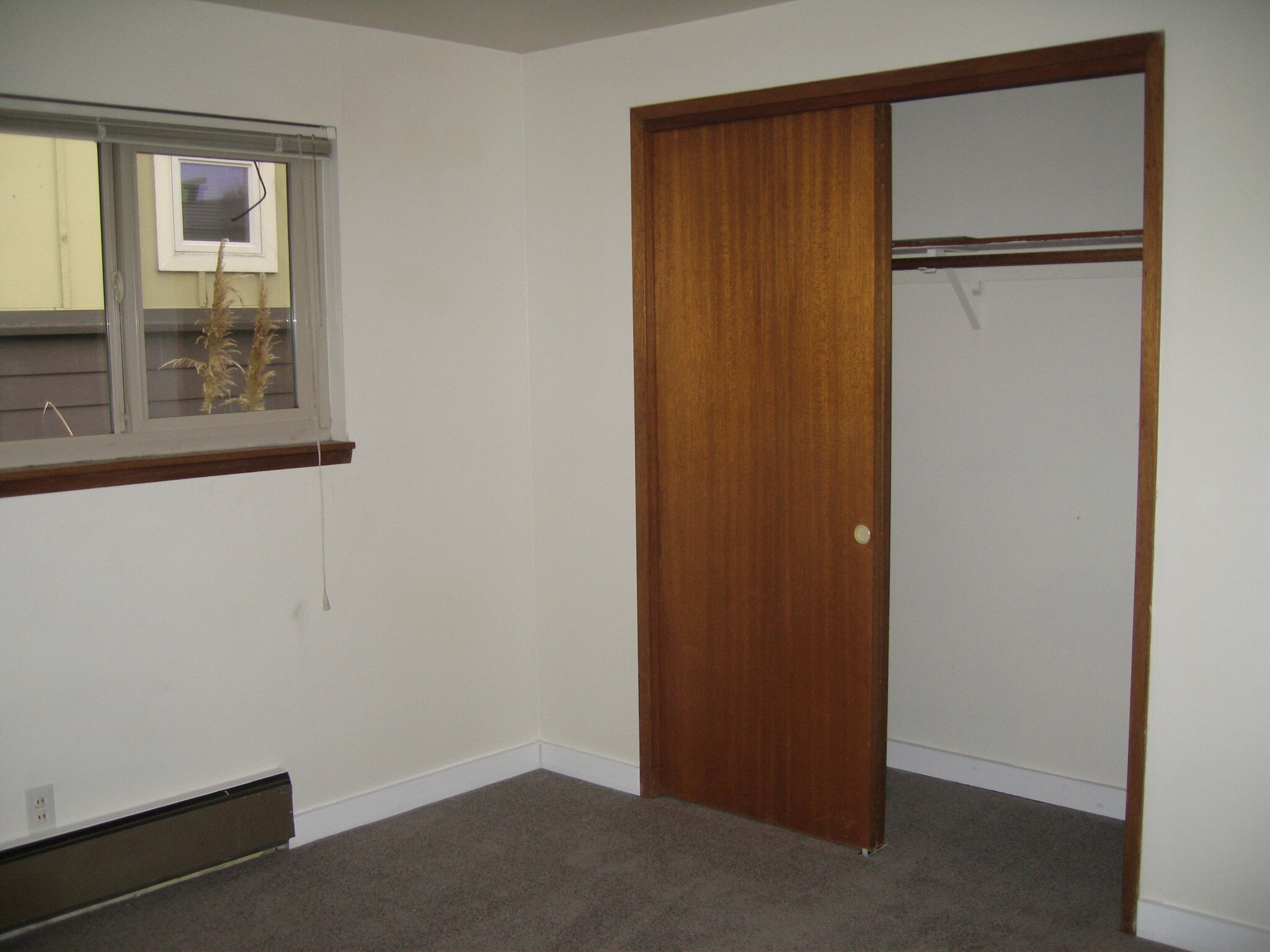 Building Photo - 3659 Dayton Ave N