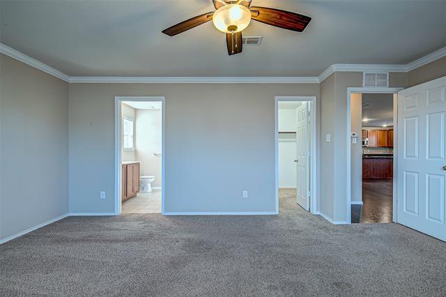 Building Photo - 120 Abelia Dr