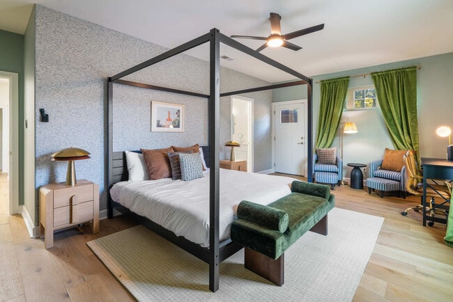 Building Photo - 13420 Trail Driver St