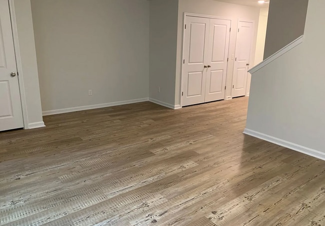 Building Photo - Modern 3BR Townhome Near Lake Murray with Easy Access to Downtown & I-20