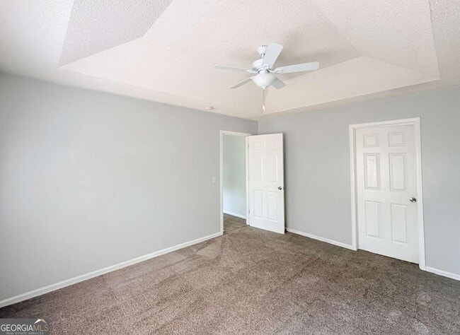 Building Photo - 304 McQueen Cir