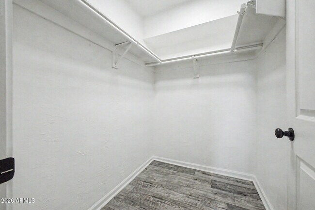 Building Photo - 1711 W Montecito Ave