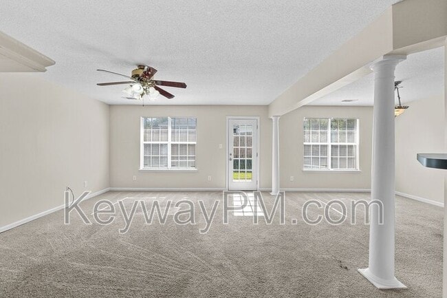 Building Photo - 342 Washington St