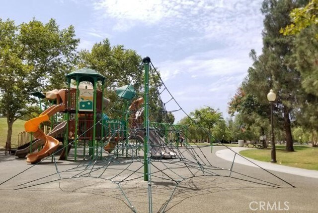 Building Photo - 12 Calle Katrina