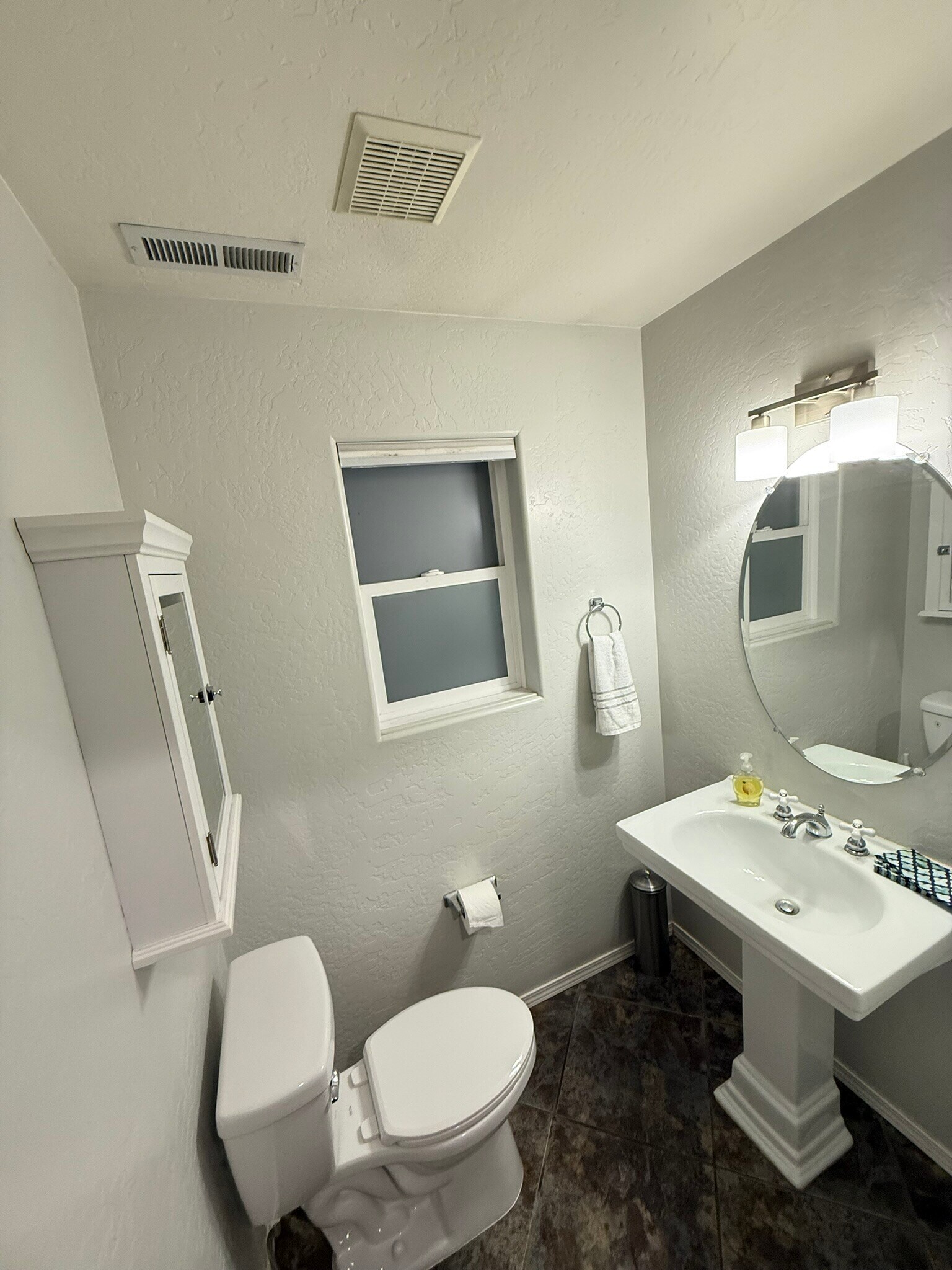 Building Photo - 3800 S Wagon Trl