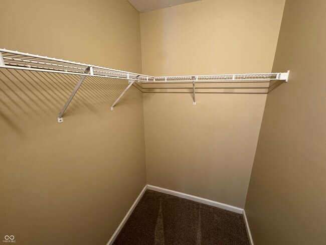 Building Photo - 120 Gazebo Dr