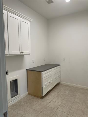 Building Photo - 6705 Marina Cir