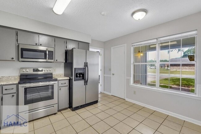 Building Photo - 734 Timber Ridge Trail