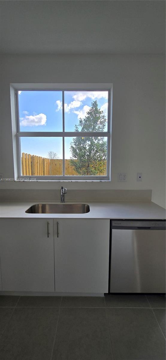 Building Photo - 2729 SE 26th Rd