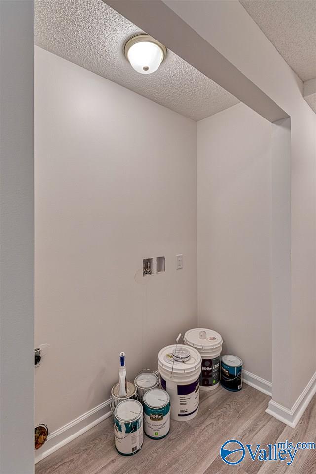 Building Photo - 2910 2nd Ave NW