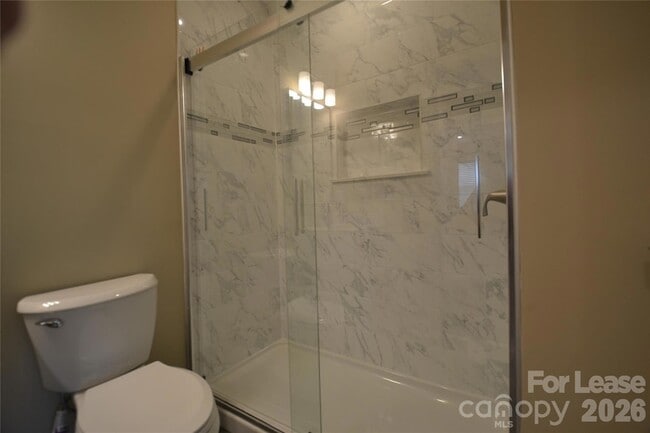 Building Photo - 432 Keswick Ave