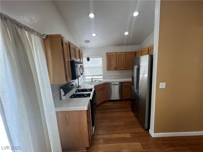 Building Photo - 9353 Buckhaven Dr