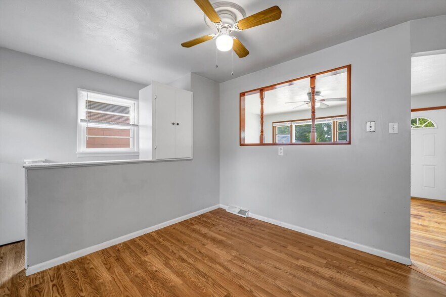 Building Photo - 243 Reasor Dr