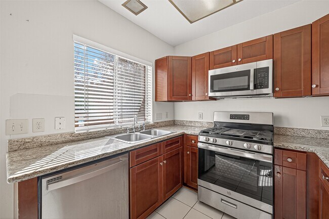 Building Photo - 2910 Grants Lake Blvd