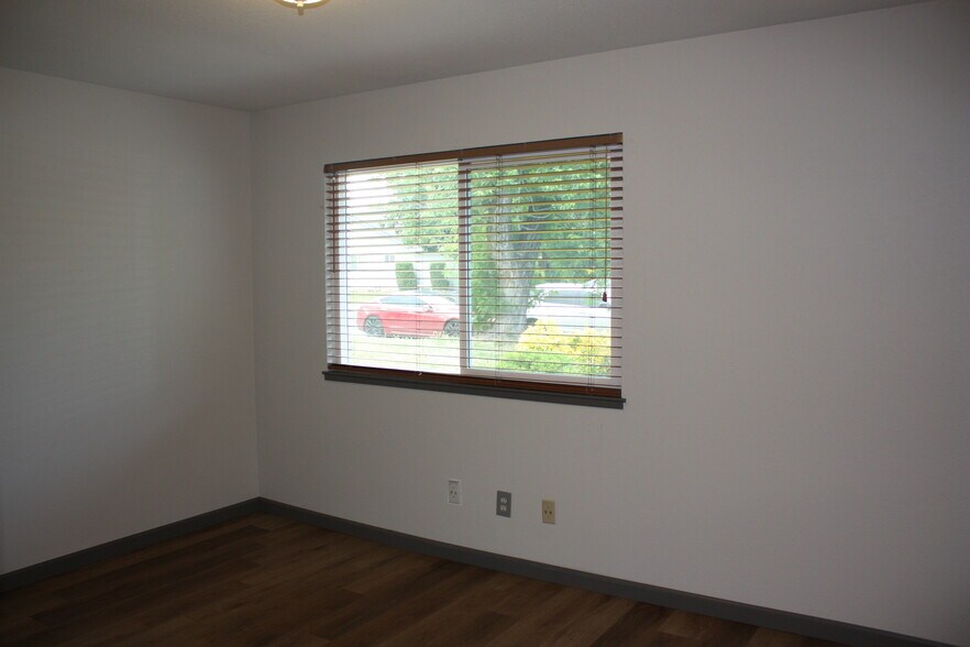 Building Photo - 1032 Friar St