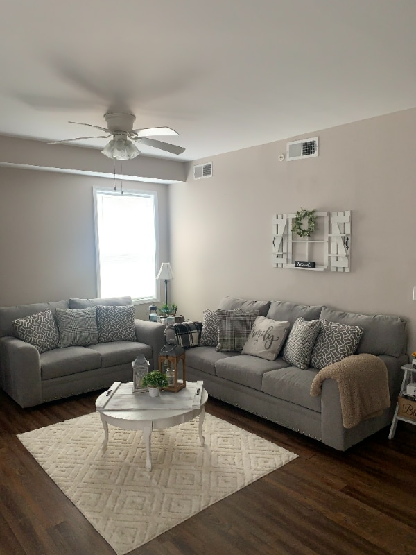 Building Photo - 720 Ohio Pike